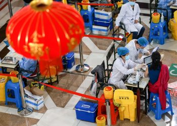 China desmiente que tres de sus investigadores contrajeron el Covid a fines de 2019