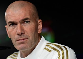 Zinedine Zidane renuncia como entrenador del Real Madrid