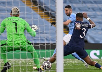 Riyad Mahrez fulmina al PSG y mete al Manchester City a su primera final de Champions League