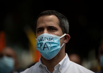 Guaidó propone «acuerdo» y no descarta «levantamiento progresivo de sanciones»