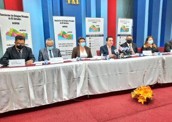 El 80 % de los colegios privados ya retomaron las clases semi presenciales
