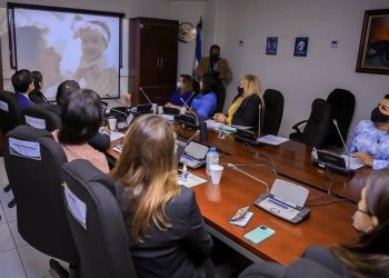 «Cuando llegamos a la Asamblea Legislativa, nos dijeron que, por tradición, los viernes aquí no se trabajaba»: Ernesto Castro