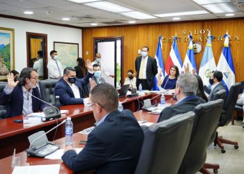 Comisión pedirá el registro histórico de fondos entregados a las ONG de fachada