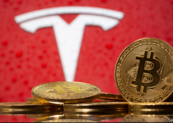 Tesla da marcha atrás y dejará de aceptar pagos con bitcoin