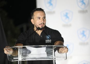 César Godoy, alcalde de Zaragoza: «Somos la antesala al Surf City»