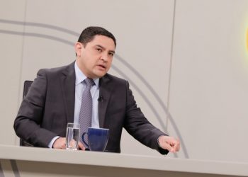 Asesor jurídico de la presidencia: «Los exmagistrados de la Sala de lo Constitucional desprotegieron la vida y salud del pueblo»