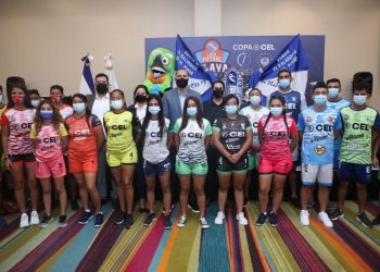 Indes lanza la Liga de Fútbol Playa 2021