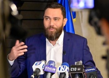 Implementan medidas de bioseguridad por visitas a cementerios municipales en San Salvador