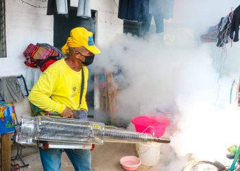 Privados de libertad apoyan en megajornada de fumigación en San Martín