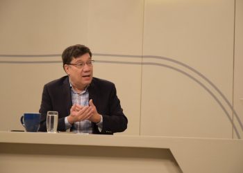 «Los salvadoreños nos sentimos orgullosos del gobierno que tenemos»: Juan José Martel