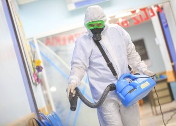 Minsal desinfecta hospitales Rosales, San Rafael y Benjamín Bloom