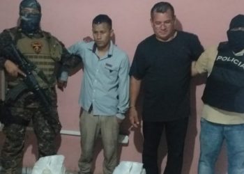 Detienen a dos hombres por posesión de droga valorada en más de 11 mil dólares