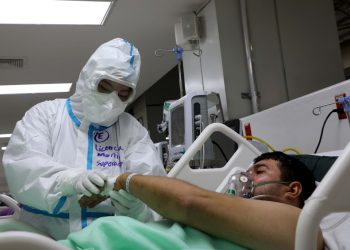 Una madre salvadoreña en primera línea contra la COVID-19