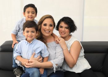 Rocío Cáceres: «Como mamá soy el reflejo de mis padres»