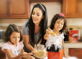 Madres salvadoreñas en la pantalla chica