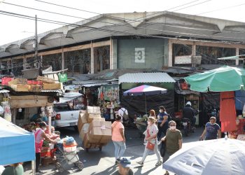 Alcaldía de San Salvador mejorará el sistema de mercados