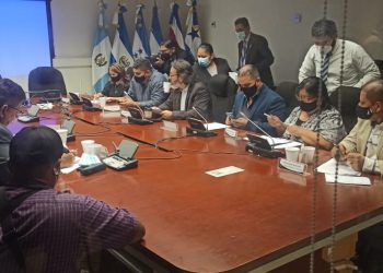 Comisión de Medio Ambiente y Cambio Climático, y de Reformas Electorales y Constitucionales se instalan en Asamblea