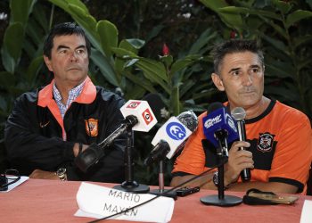 El argentino Christian Domizi es el nuevo técnico de Águila
