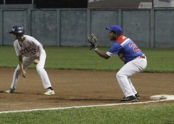 UTEC ganó e igualó la punta en la Liga Nacional de Béisbol