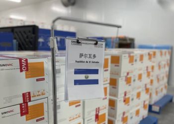 Presidente Bukele anuncia que El Salvador recibirá un nuevo lote de medio millón de vacunas anti-COVID-19