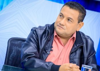 «En este listado no aparece ninguna persona de ARENA ni el delincuente prófugo en Nicaragua»: ministro de Trabajo, Rolando Castro