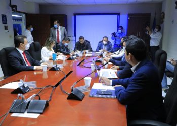 Estudian ley para regular lotificaciones y dar seguridad jurídica a 350 mil familias