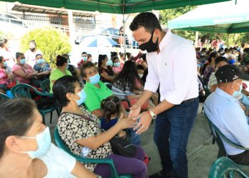 Alcalde de Zaragoza desarrolla primera jornada médica