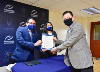 Defensoría lanza sello para comercio electrónico
