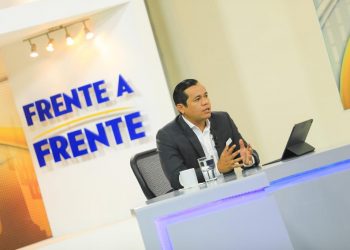 Ministro Zelaya confirma avance en la negociación  con el FMI