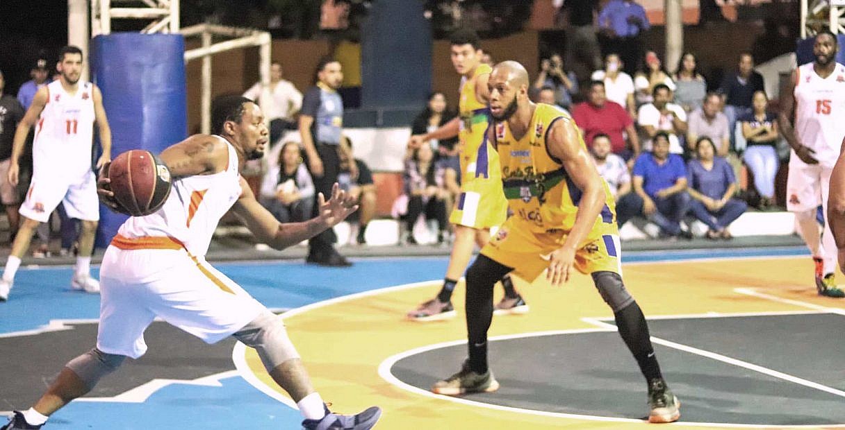 Inician cuartos de final en Liga Mayor de Baloncesto - Diario El Salvador