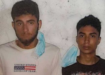 Dos hombres fueron detenidos con 218 porciones de marihuana en La Libertad