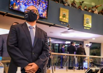Ernesto Castro es elegido como presidente de la Asamblea Legislativa