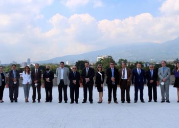 Presidente Nayib Bukele desestima resolución de exmagistrados de la Sala de lo Constitucional emitida minutos después de su destitución