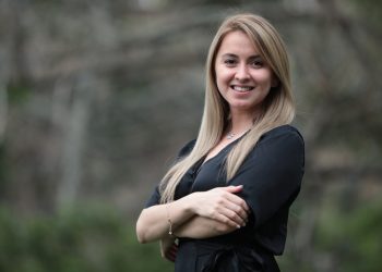 «La juventud debe ser un relevo generacional en la política en El Salvador»: Mayra Zetino, alcaldesa de Sacacoyo