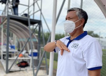 Rudis Gallo aún no canta victoria en el Premundial de playa