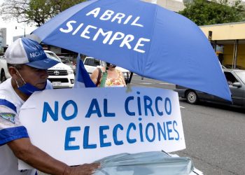 Costa Rica aplaza viaje de nueva embajadora en Nicaragua ante crisis política