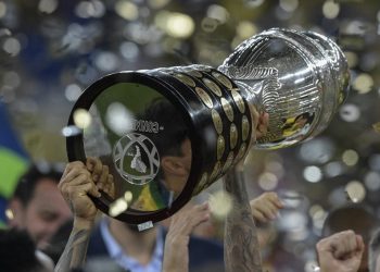 Conmebol critica pronunciamiento de sindicato de futbolistas por Copa América