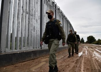 México y EE. UU. evaluarán posible reapertura de frontera cerrada por covid-19