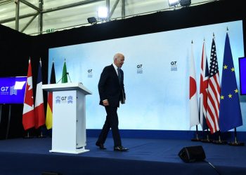 El G7 se compromete a combatir la pandemia, el cambio climático y los desafíos de China y Rusia