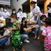 Restaurantes con estrellas Michelin de Bangkok reparten platos de lujo en barrios pobres