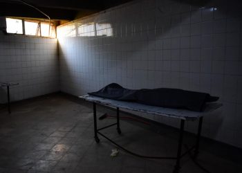 Universidad Johns Hopkins: EE. UU. supera los 600,000 muertos de covid-19