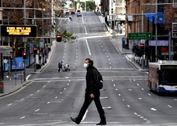 Millones de personas amanecen bajo confinamiento por covid-19 en Sídney