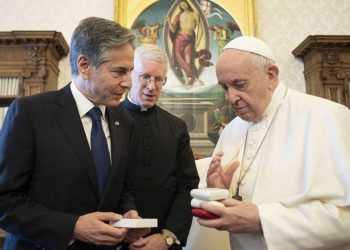 El papa recibe a Blinken en un encuentro centrado en Venezuela y Siria