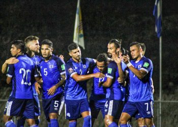 ANÁLISIS | Christian Domizi, entrenador de Águila: «Si El Salvador ganaba 1-0 o 2-0 iba a dejar preocupada a su gente»