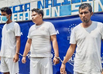 Capturan a tres que asaltaban con una pistola de juguete en Sonsonate