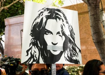 Una «traumatizada» Britney Spears pide el fin de la tutela de su padre