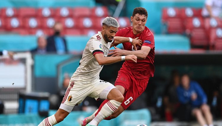 Bélgica avanzó a los octavos de final tras vencer a Austria 2-1. Foto AFP