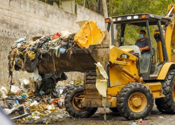 Recolectan 213 toneladas de basura en Apopa