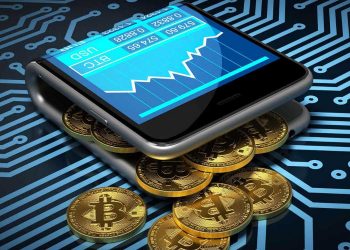 Cineasta estadounidense destaca el proyecto de «wallet» del Gobierno de El Salvador