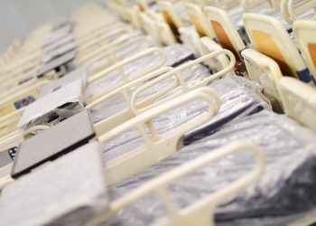 FOTOS: Así son las camas hospitalarias que se colocarán en el sistema de salud pública de El Salvador